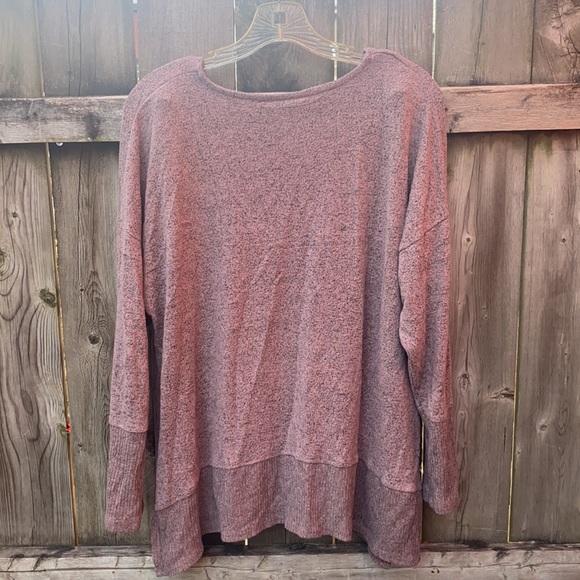 Knit Chic light sweater sz. L - Picture 4 of 4
